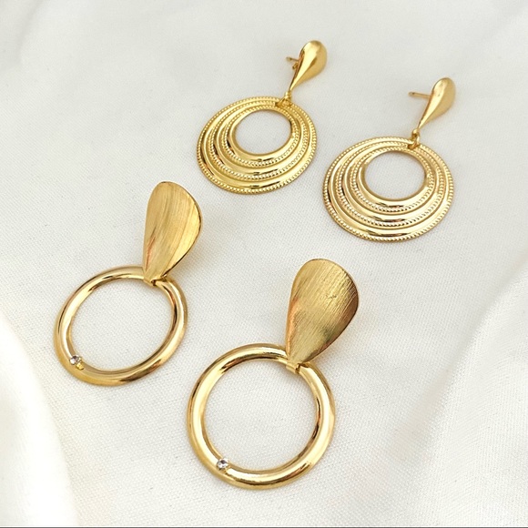 Open Circle Dangle Earrings - Picture 5 of 9